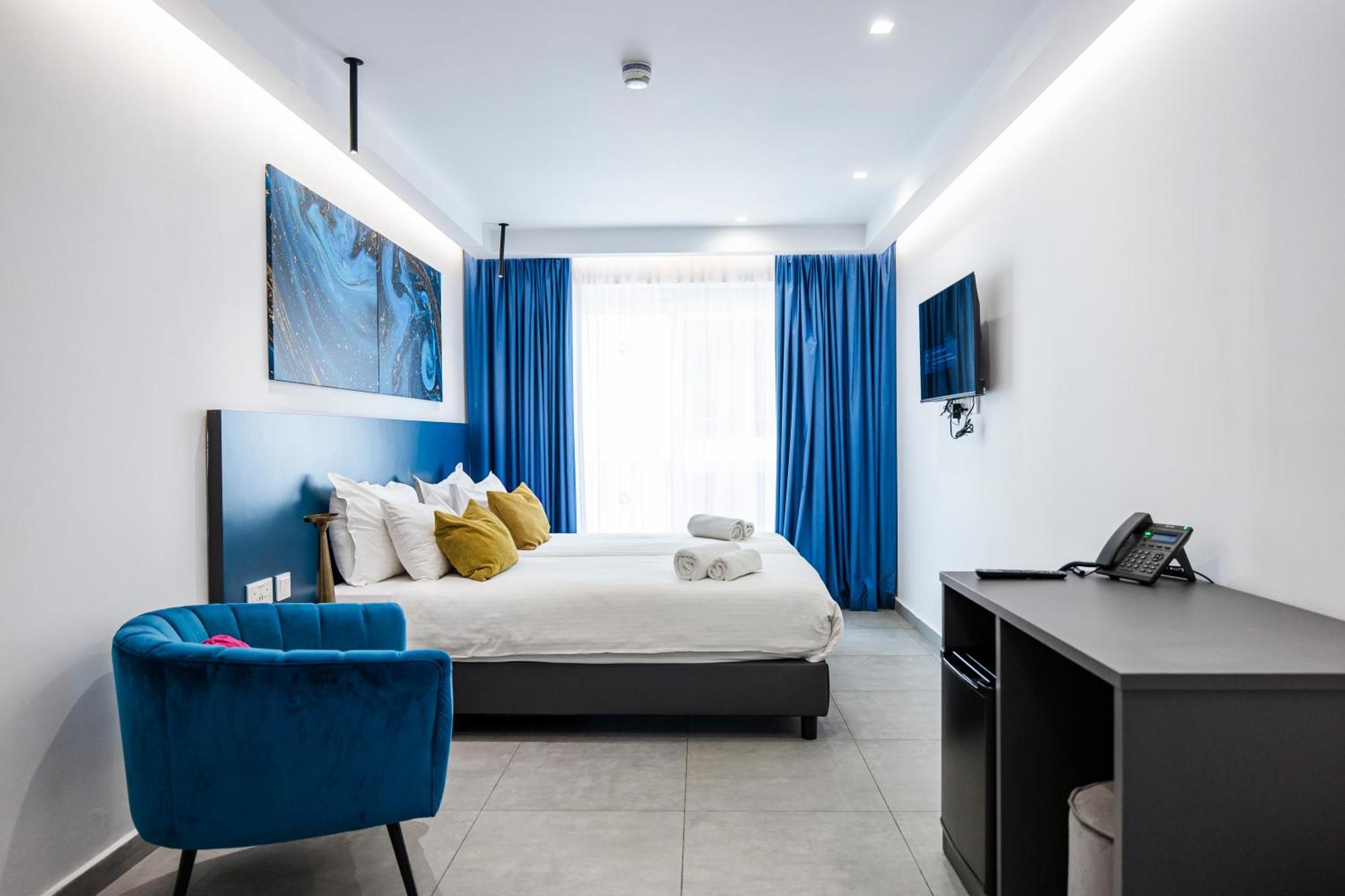 Flamingo Hotel Malta Saint Julian's Екстер'єр фото