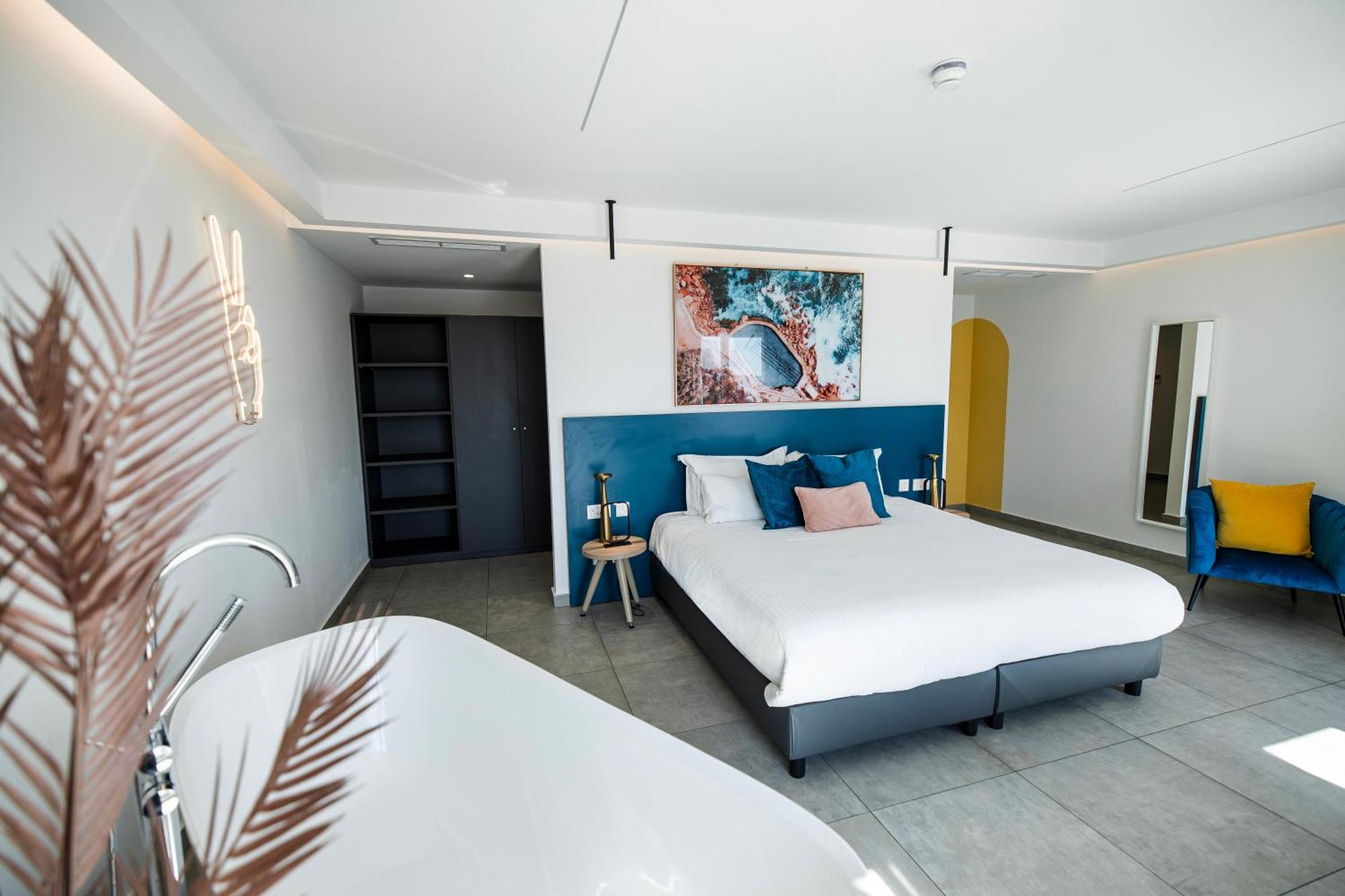 Flamingo Hotel Malta Saint Julian's Екстер'єр фото