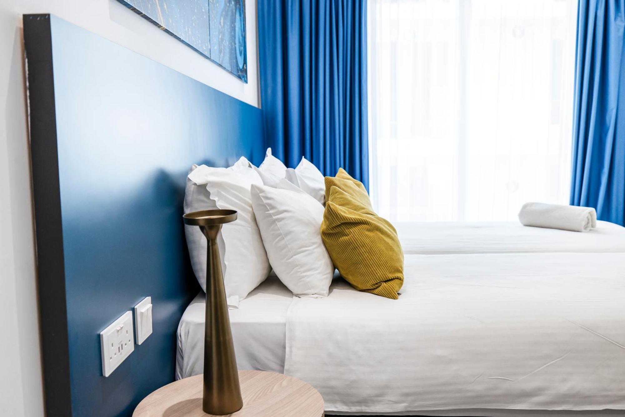 Flamingo Hotel Malta Saint Julian's Екстер'єр фото
